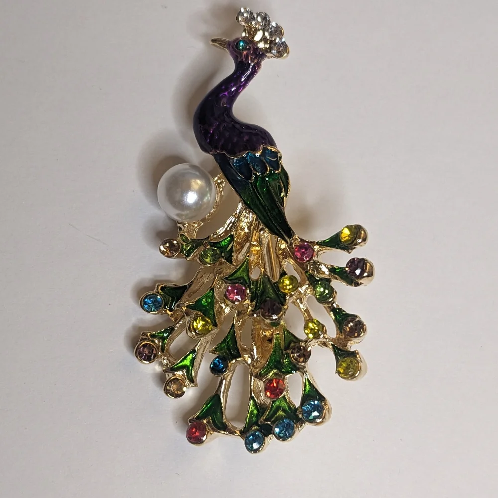 Vibrant Enamel Peacock Brooch Pin Gold Tone Rhinestone‎ & Faux Pearl 2.25